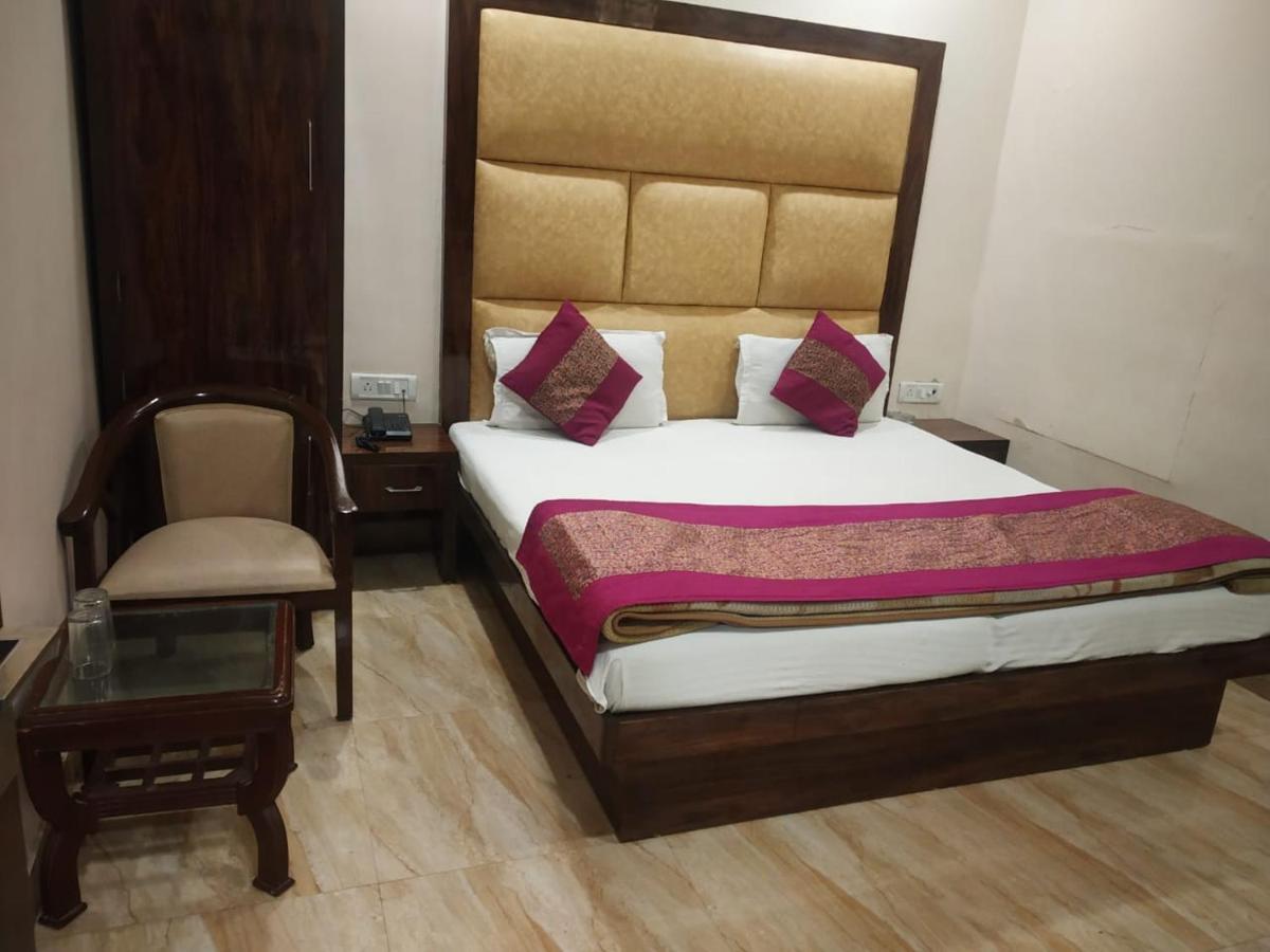 Adb Rooms Hotel Indo Continental New Delhi Ngoại thất bức ảnh