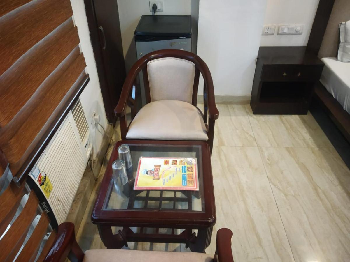 Adb Rooms Hotel Indo Continental New Delhi Ngoại thất bức ảnh