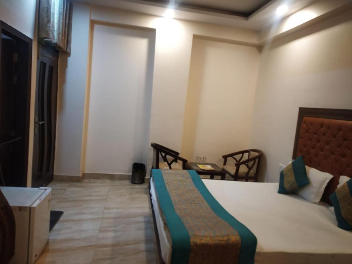 Adb Rooms Hotel Indo Continental New Delhi Ngoại thất bức ảnh