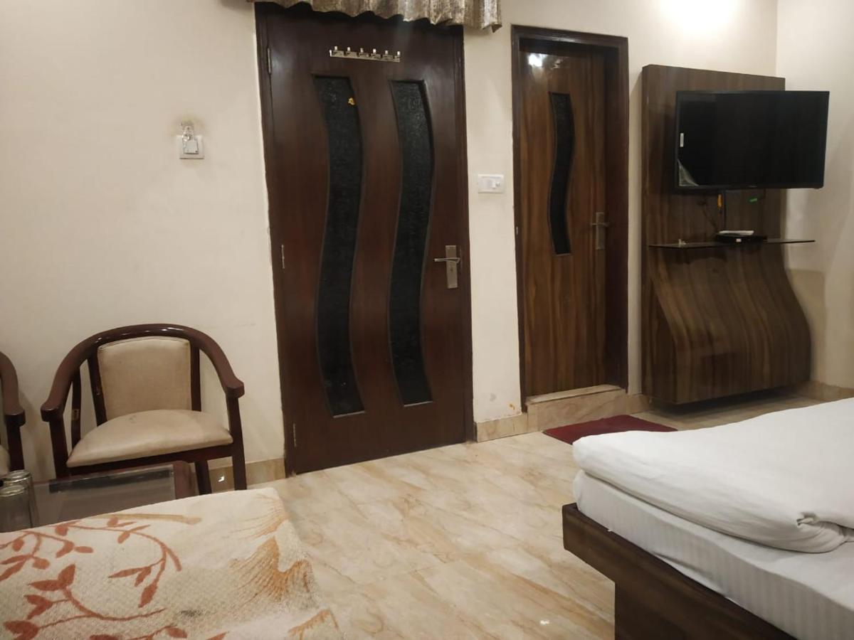 Adb Rooms Hotel Indo Continental New Delhi Ngoại thất bức ảnh